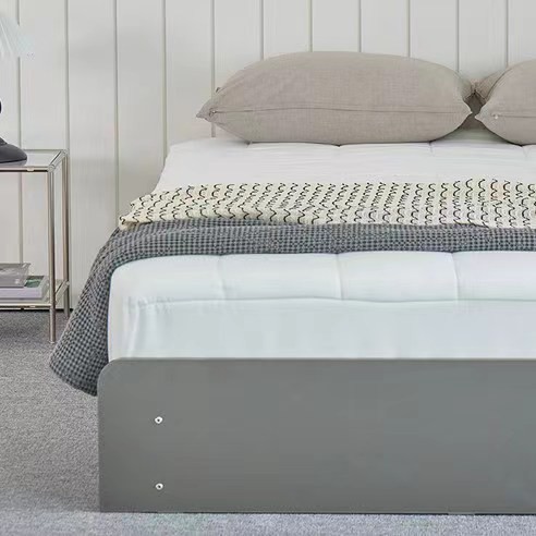 Bed Frame With Three Drawers Without A Headboard SS